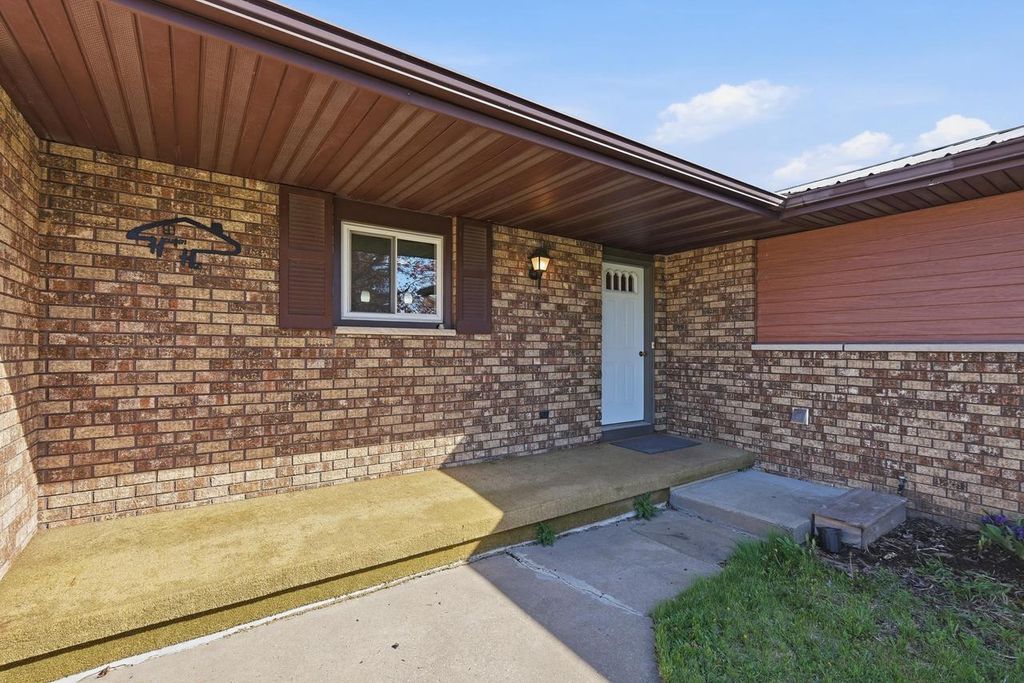 Photo of 201 Dougherty COURT, Ridgeway, WI 53582 (MLS # 2022031)