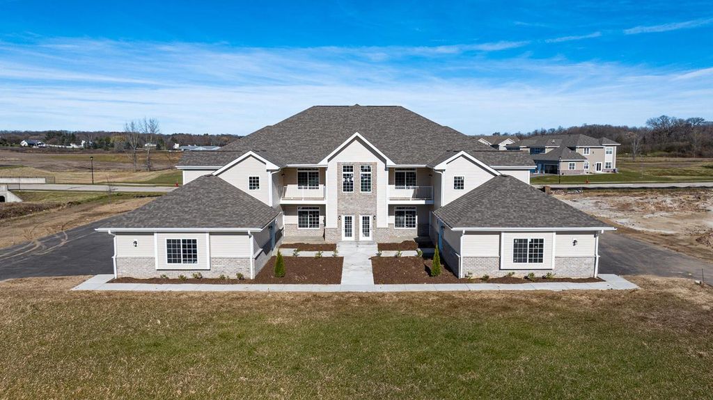 Photo of 1633 Grey Fox TRAIL #D, Mukwonago, WI 53149 (MLS # 1956762)