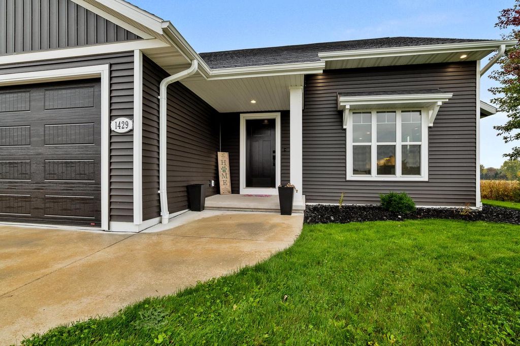 Photo of 1429 Harbor Lights ROAD, Suamico, WI 54173 (MLS # 1939192)