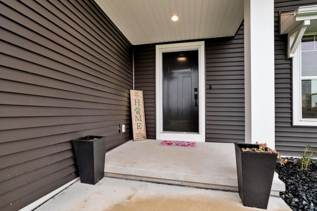 Photo of 1429 Harbor Lights ROAD, Suamico, WI 54173 (MLS # 1939192)