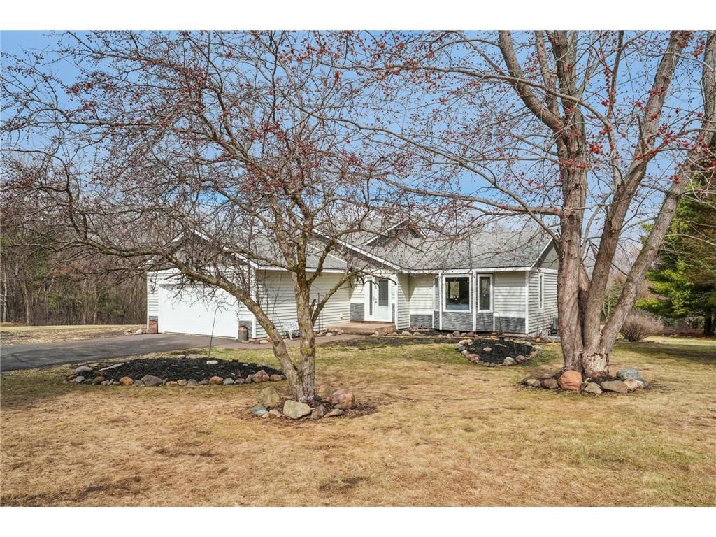 Photo of 848 Mcdiarmid DRIVE, Hudson, WI 54016 (MLS # 7016618)