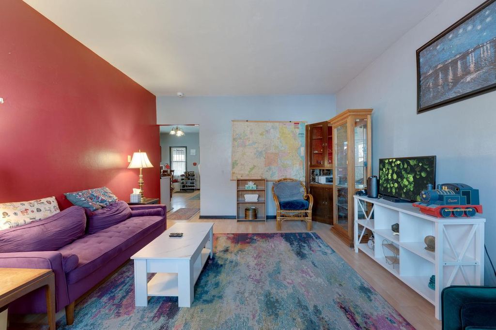 Photo of 1831 W Becher STREET, Milwaukee, WI 53215 (MLS # 1946188)