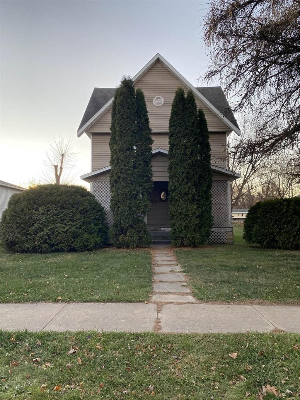 Photo of 1410 Wisconsin AVENUE, Boscobel, WI 53805 (MLS # 2013002)