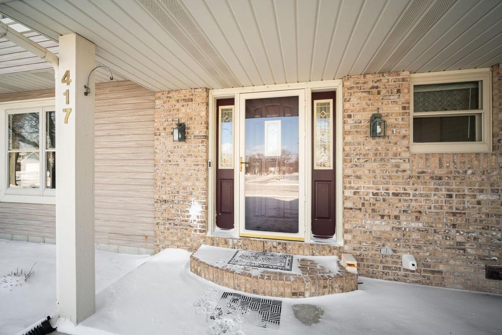 Photo of 417 Deer Ridge DRIVE, West Bend, WI 53095 (MLS # 1948051)