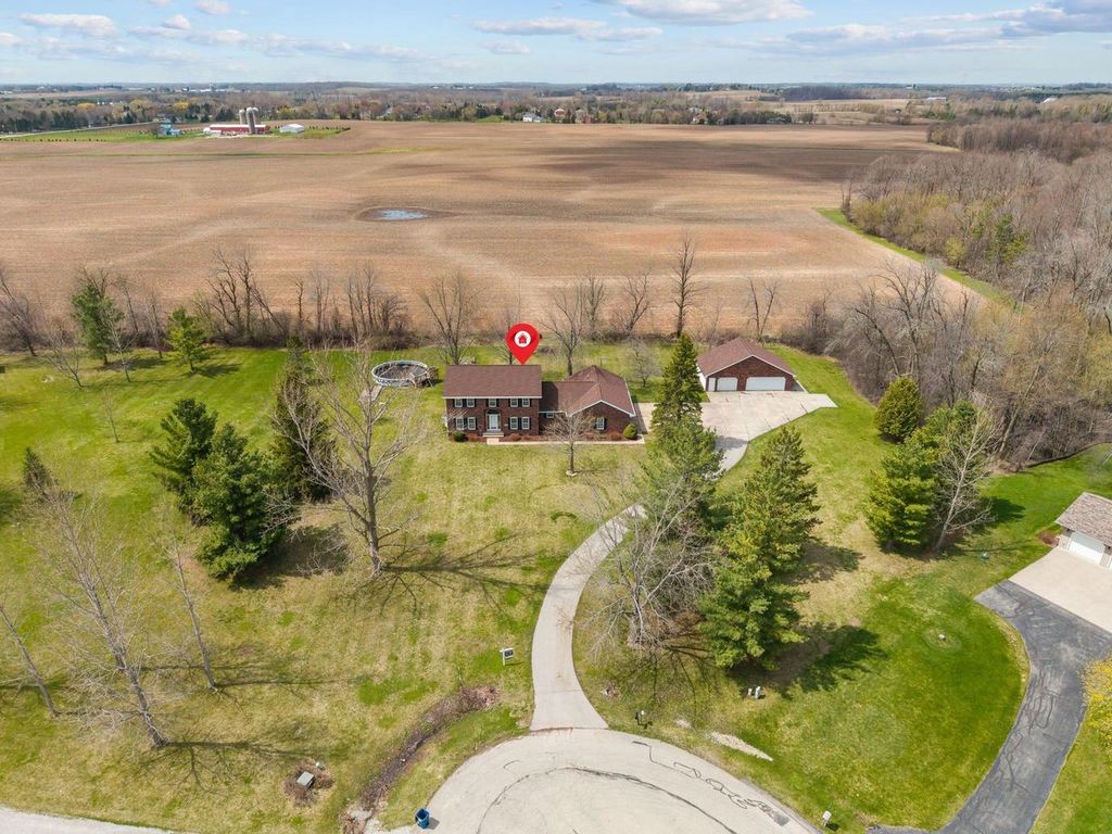 Photo of W7378 Trillium COURT, Greenville, WI 54942 (MLS # 50324225)