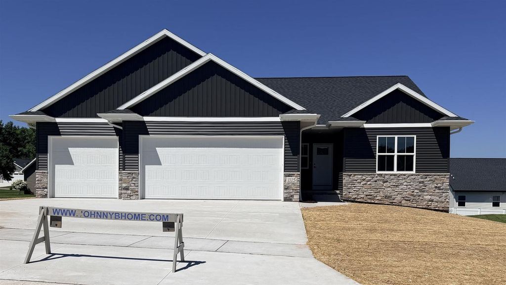 Photo of 1115 Bay Mist WAY, Green Bay, WI 54311 (MLS # 50320688)