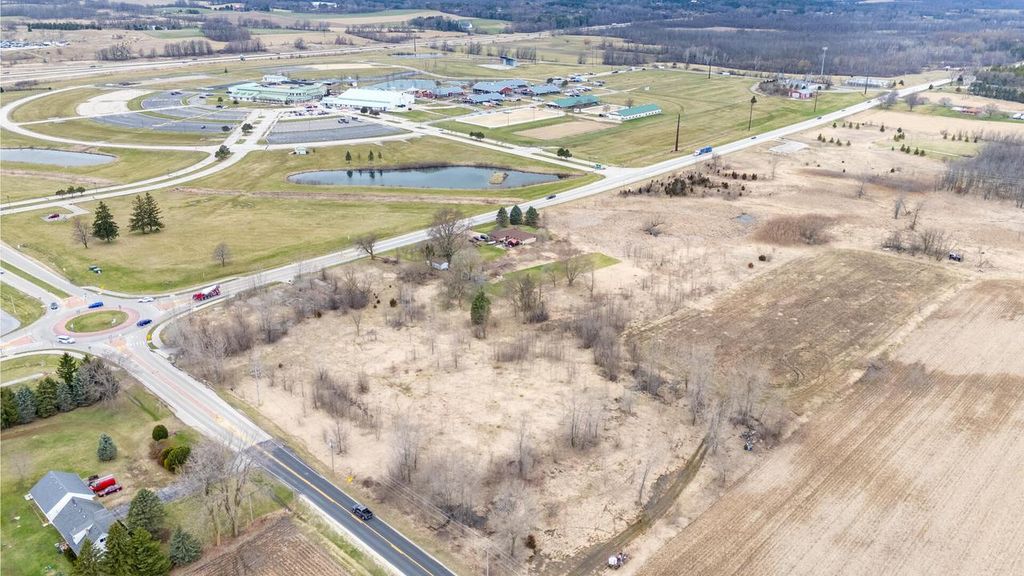 Photo of 4510 County Highway P #4522, Jackson, WI 53037 (MLS # 1945203)