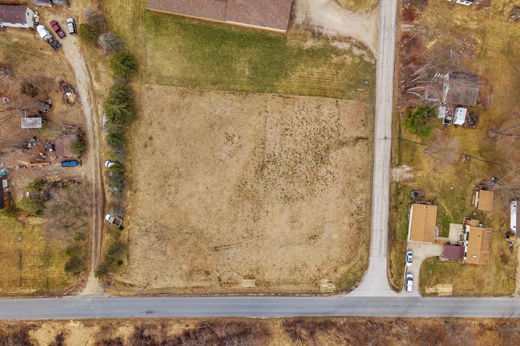 Photo of Lt1 Division ROAD, Cascade, WI 53011 (MLS # 1956295)
