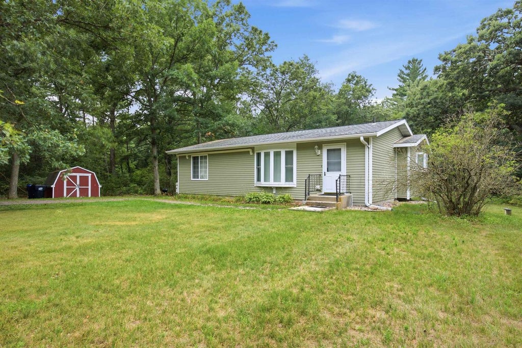 Photo of 3255 9th AVENUE, Wisconsin Dells, WI 53965 (MLS # 2031633)