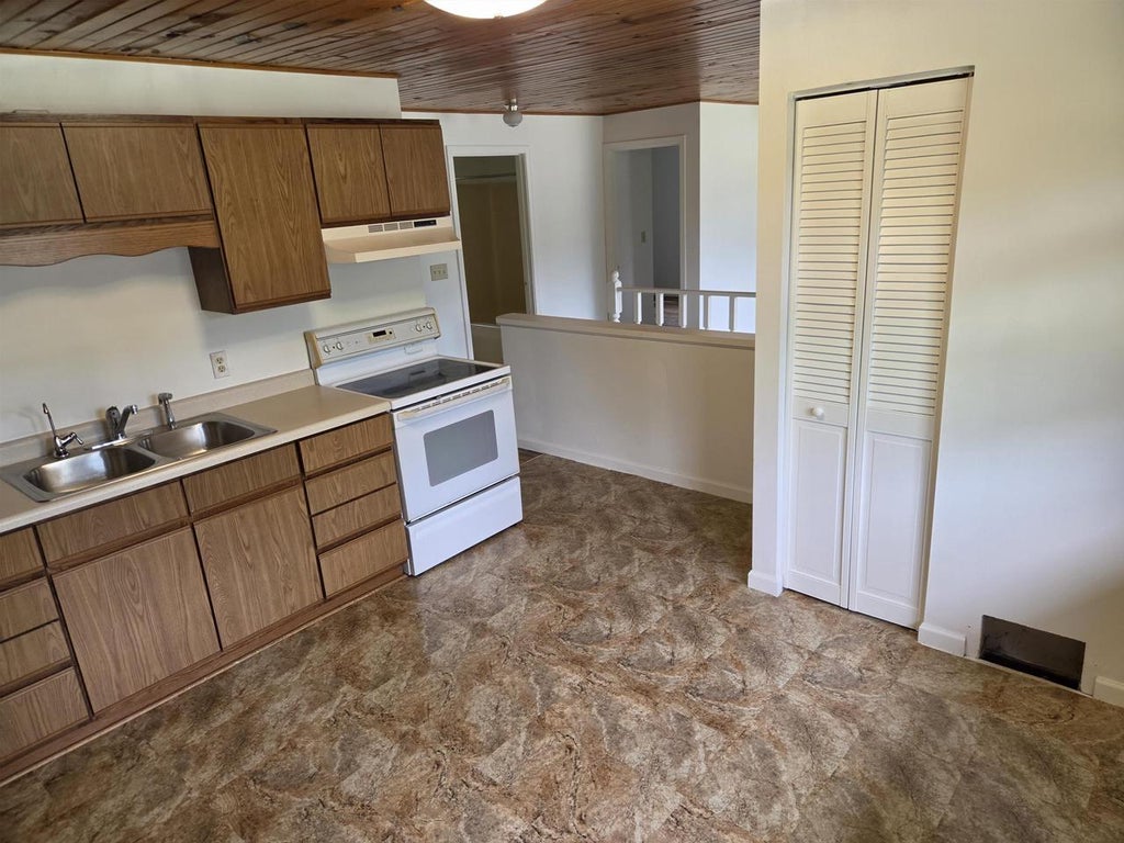 Photo of 420 W Division STREET, Wautoma, WI 54982 (MLS # 50332191)
