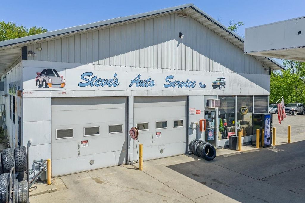 Photo of 60 W Main STREET, Reedsburg, WI 53959 (MLS # 2023637)