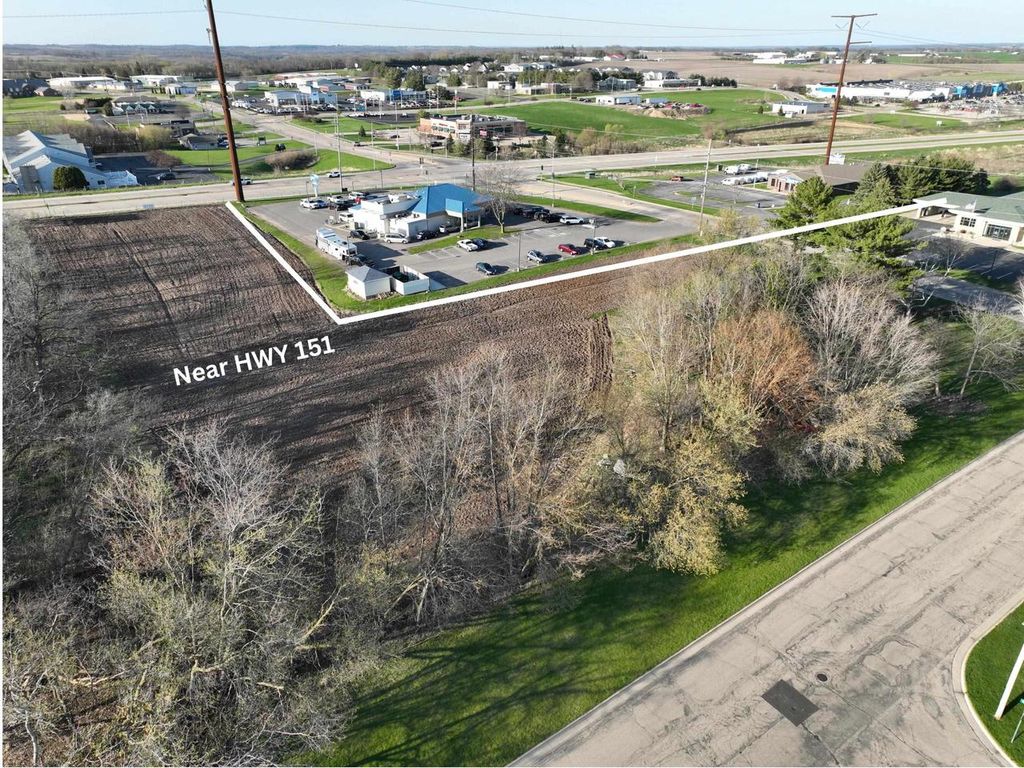Photo of 1114 N Johns STREET, Dodgeville, WI 53533 (MLS # 2023817)