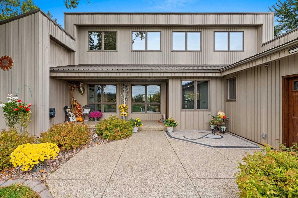 Photo of N5938 Wolf River ROAD, Shawano, WI 54166 (MLS # 50316407)