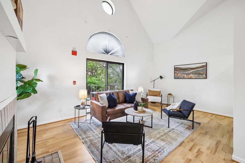 Photo of 545 Donofrio DRIVE #5, Madison, WI 53719 (MLS # 2029901)