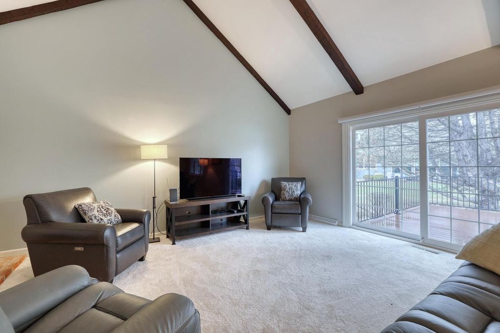 Photo of 2324 W Cumberland COURT, Mequon, WI 53092 (MLS # 1957156)