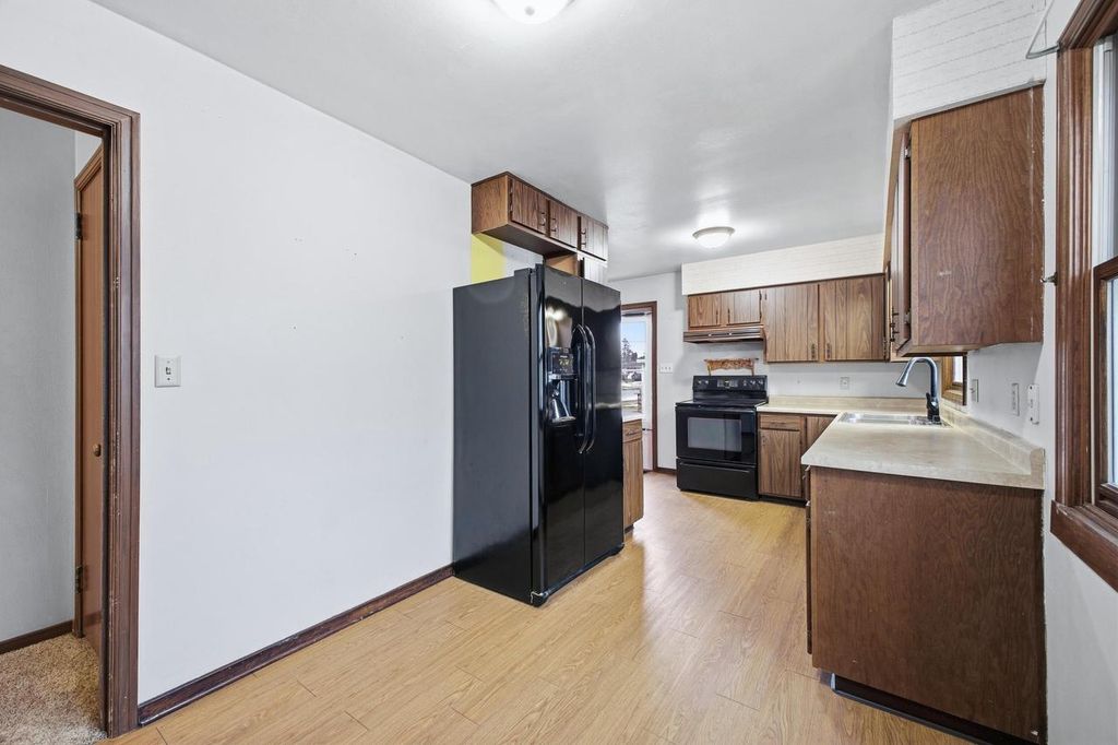 Photo of 494 Bruce STREET, Fond Du Lac, WI 54935 (MLS # 1945833)