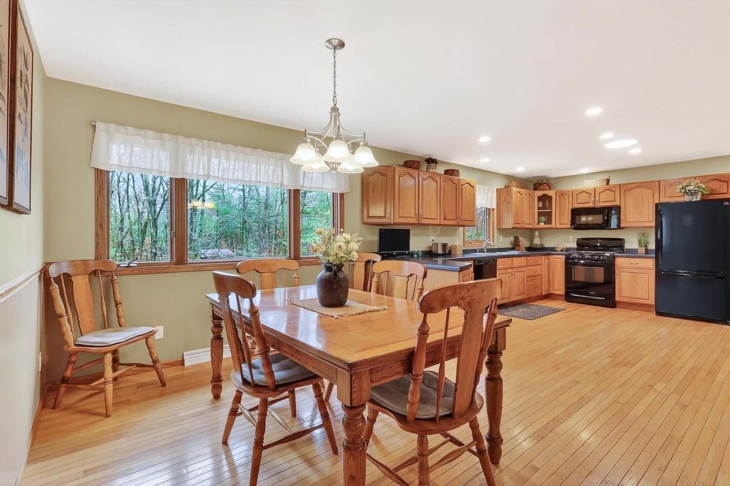 Photo of 4028 Woodridge TRACE, Wisconsin Rapids, WI 54495 (MLS # 22601495)