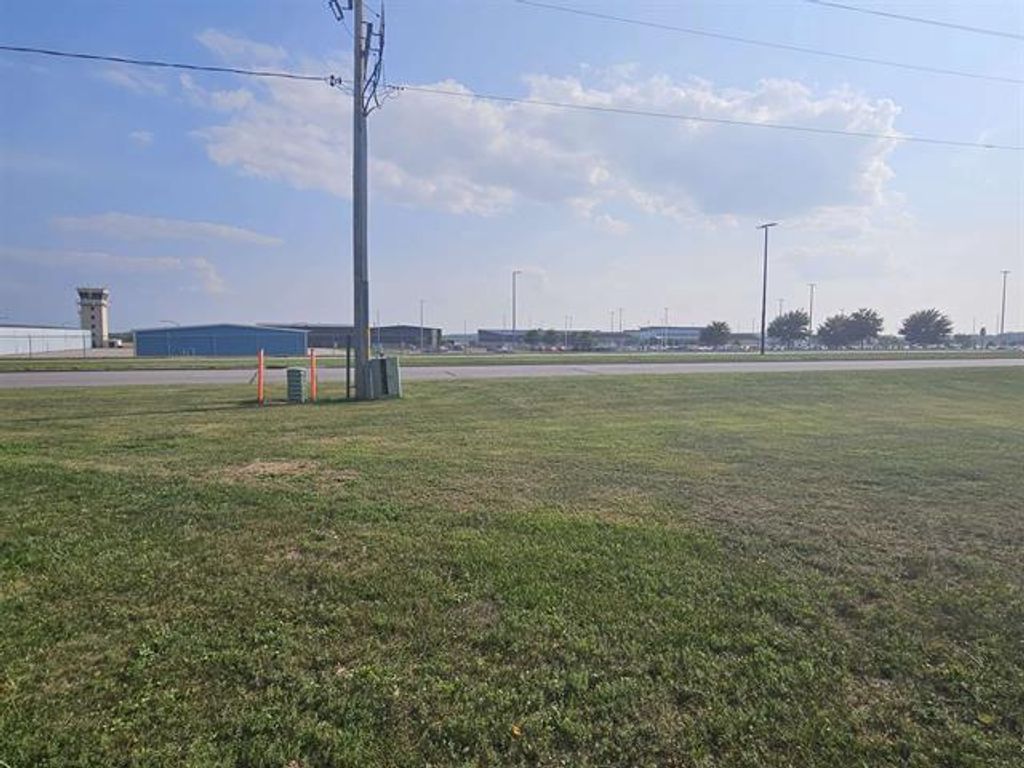 Photo of 916 State Highway 153, Mosinee, WI 54455 (MLS # 22601535)