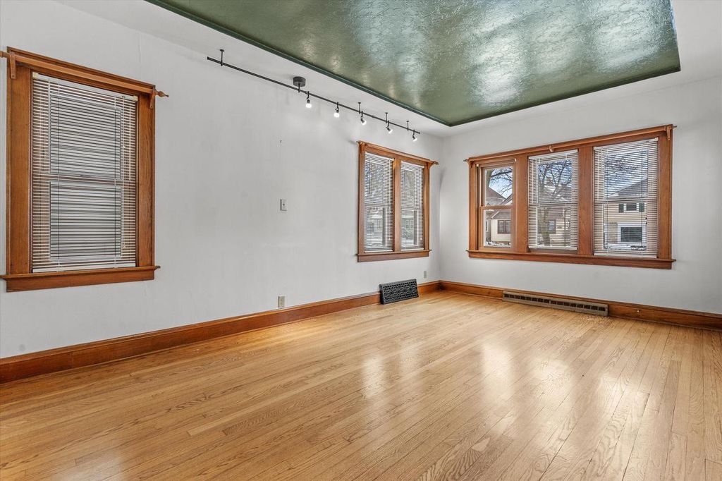 Photo of 6611 W Moltke AVENUE, Milwaukee, WI 53210 (MLS # 1953944)