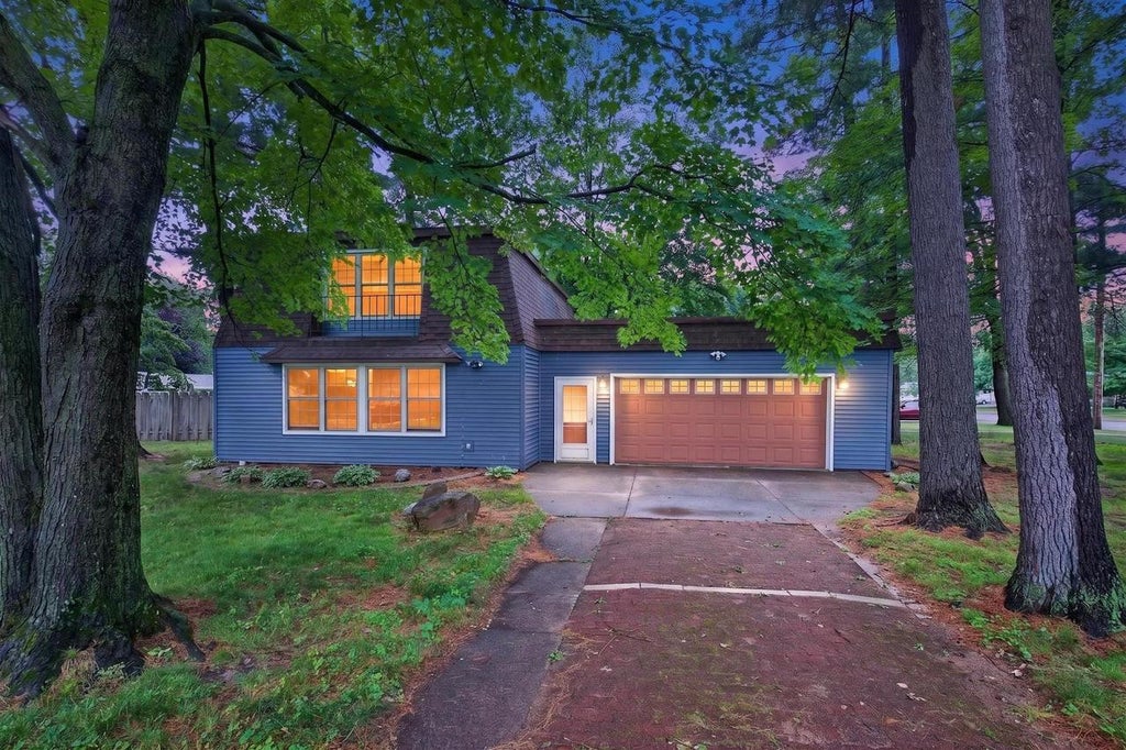 Photo of 3051 Shady LANE, Wisconsin Rapids, WI 54494 (MLS # 22603090)
