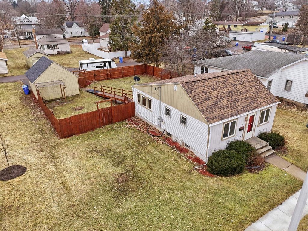 Photo of 515 8th AVENUE, Baraboo, WI 53913 (MLS # 2014802)