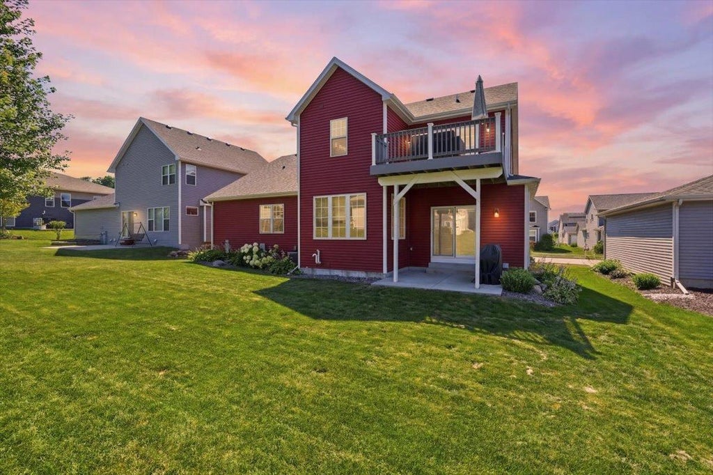 Photo of 1817 Red Fern LANE, Madison, WI 53718 (MLS # 2033555)