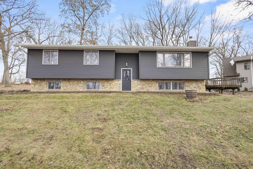 Photo of 5764 Portage ROAD, Madison, WI 53718 (MLS # 2013282)