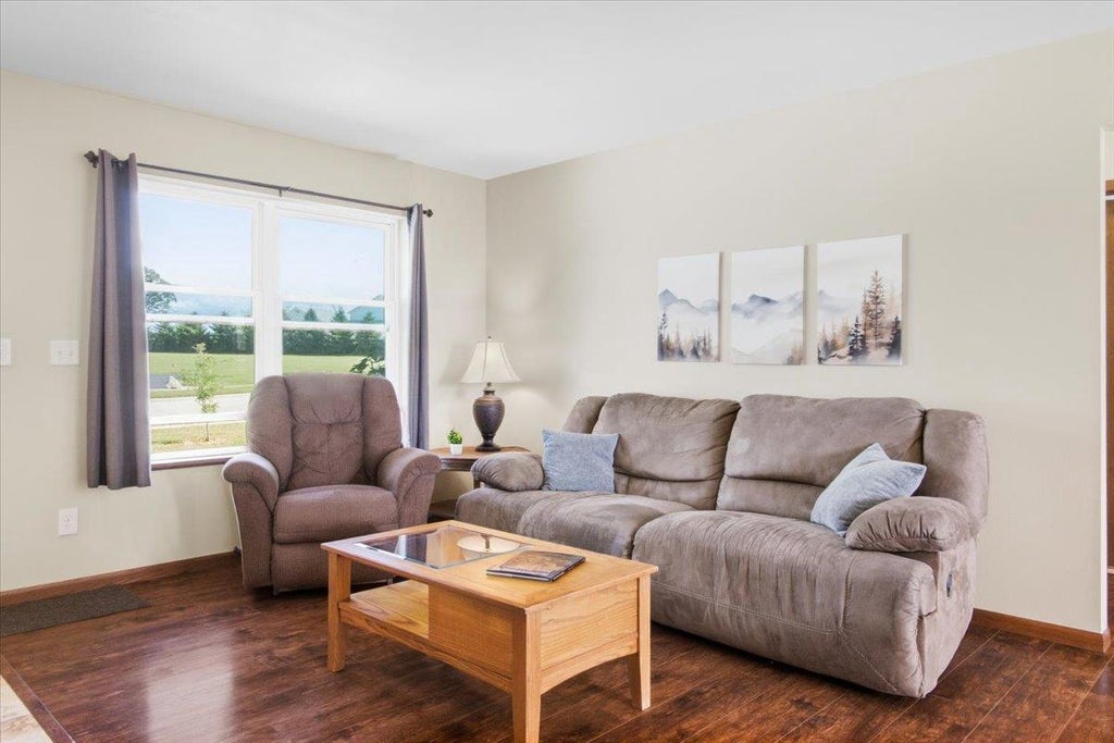 Photo of 745 Crestview DRIVE, Reedsburg, WI 53959 (MLS # 2033343)