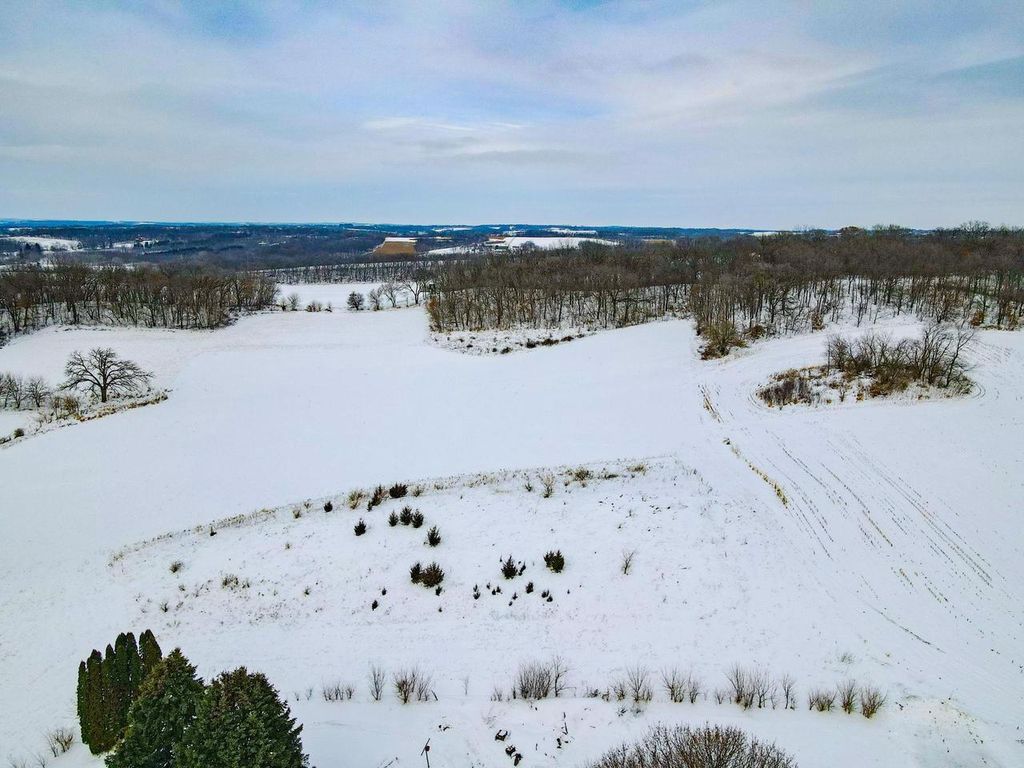 Photo of Lot 2 Zweifel ROAD, Brooklyn, WI 53521 (MLS # 2013788)