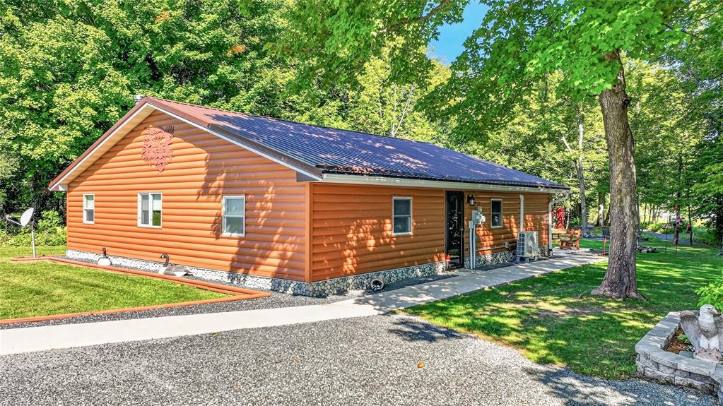 Photo of N5112 County Road G, Gilman, WI 54433 (MLS # 1605144)