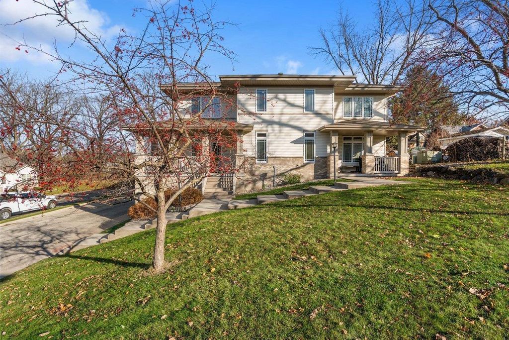 Photo of 127 Carriage WAY, Deforest, WI 53532 (MLS # 2015474)