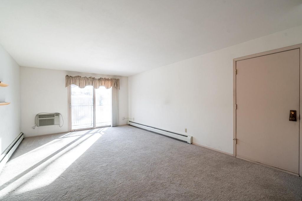 Photo of 8530 W Waterford AVENUE #5, Greenfield, WI 53228 (MLS # 1948909)