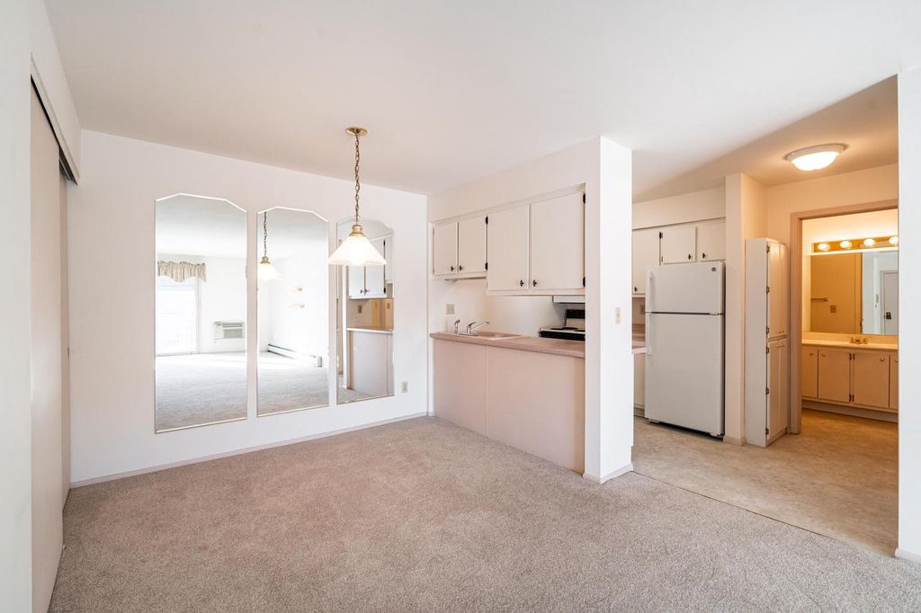 Photo of 8530 W Waterford AVENUE #5, Greenfield, WI 53228 (MLS # 1948909)