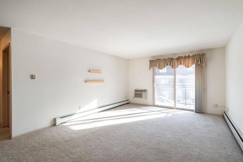 Photo of 8530 W Waterford AVENUE #5, Greenfield, WI 53228 (MLS # 1948909)