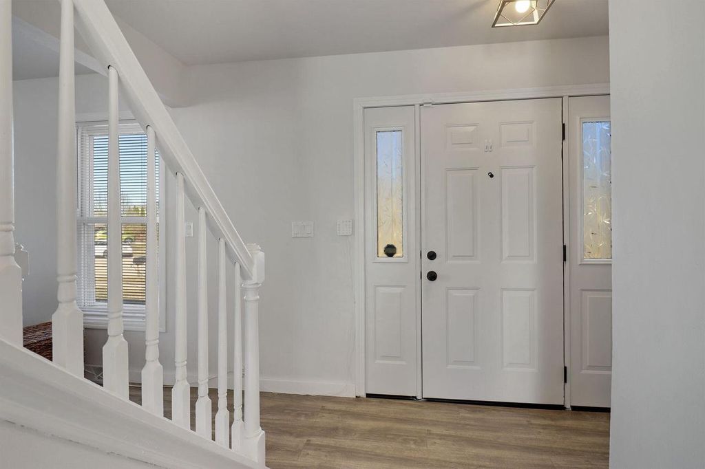 Photo of 2405 16th PLACE, Kenosha, WI 53140 (MLS # 1953304)