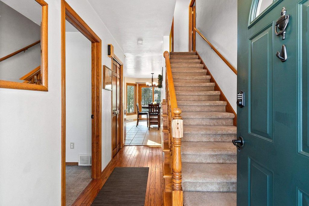 Photo of 2180 Cumberland DRIVE, Green Bay, WI 54311 (MLS # 50320751)