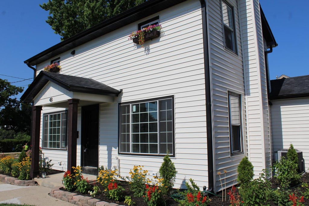 Photo of 48 S Worthington STREET, Oconomowoc, WI 53066 (MLS # 1973962)