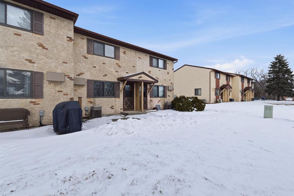 Photo of 2533 Fond du Lac ROAD, Oshkosh, WI 54902 (MLS # 50320915)