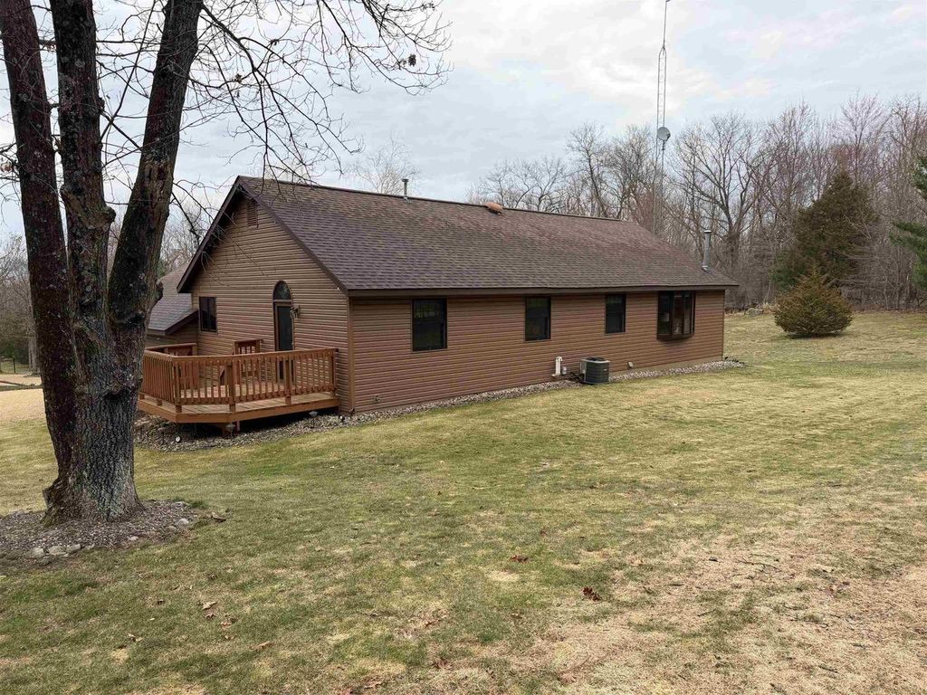 Photo of W7747 Fur Rd ROAD, Oxford, WI 53952 (MLS # 2020897)