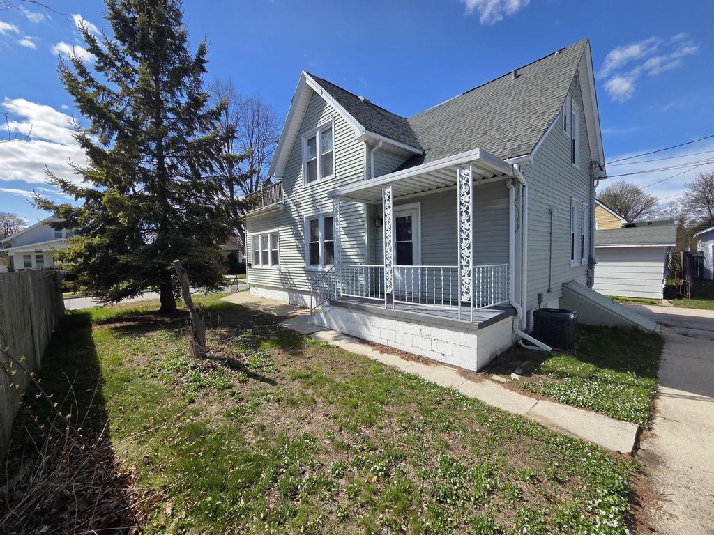 Photo of 2317 S 9th STREET, Sheboygan, WI 53081 (MLS # 1961089)