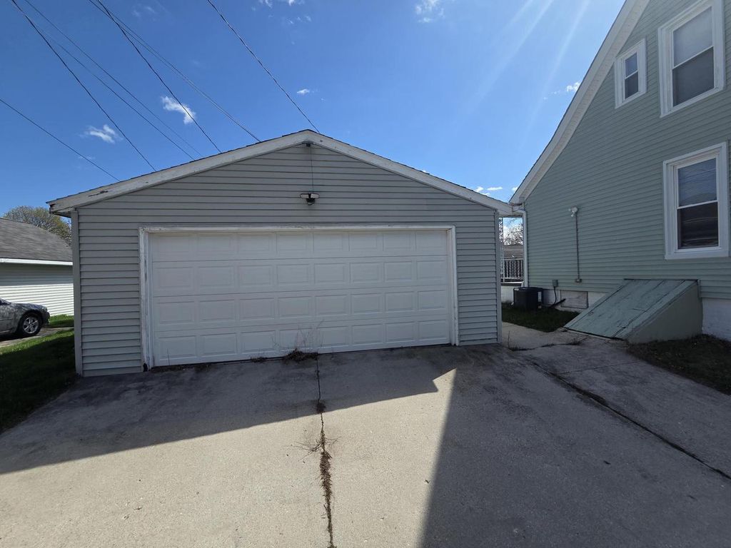Photo of 2317 S 9th STREET, Sheboygan, WI 53081 (MLS # 1961089)