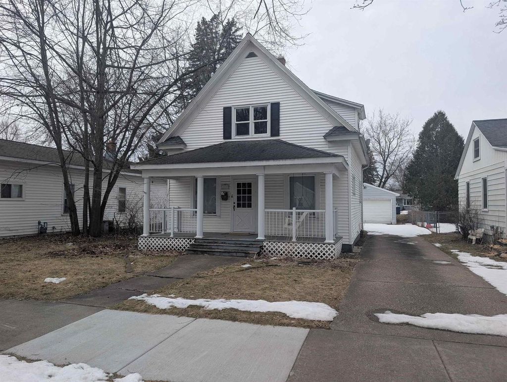 Photo of 1914 Emerson STREET, Wausau, WI 54403 (MLS # 22601201)