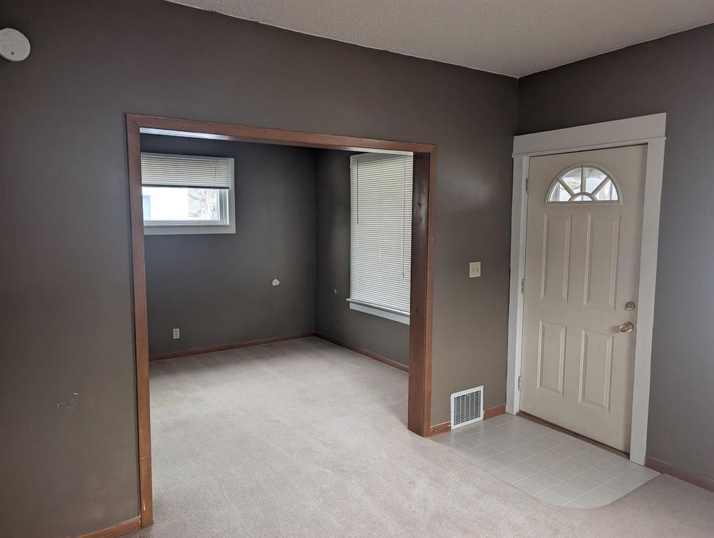 Photo of 1914 Emerson STREET, Wausau, WI 54403 (MLS # 22601201)