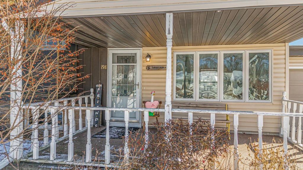 Photo of 198 McKinley AVENUE, Clintonville, WI 54929 (MLS # 50321488)