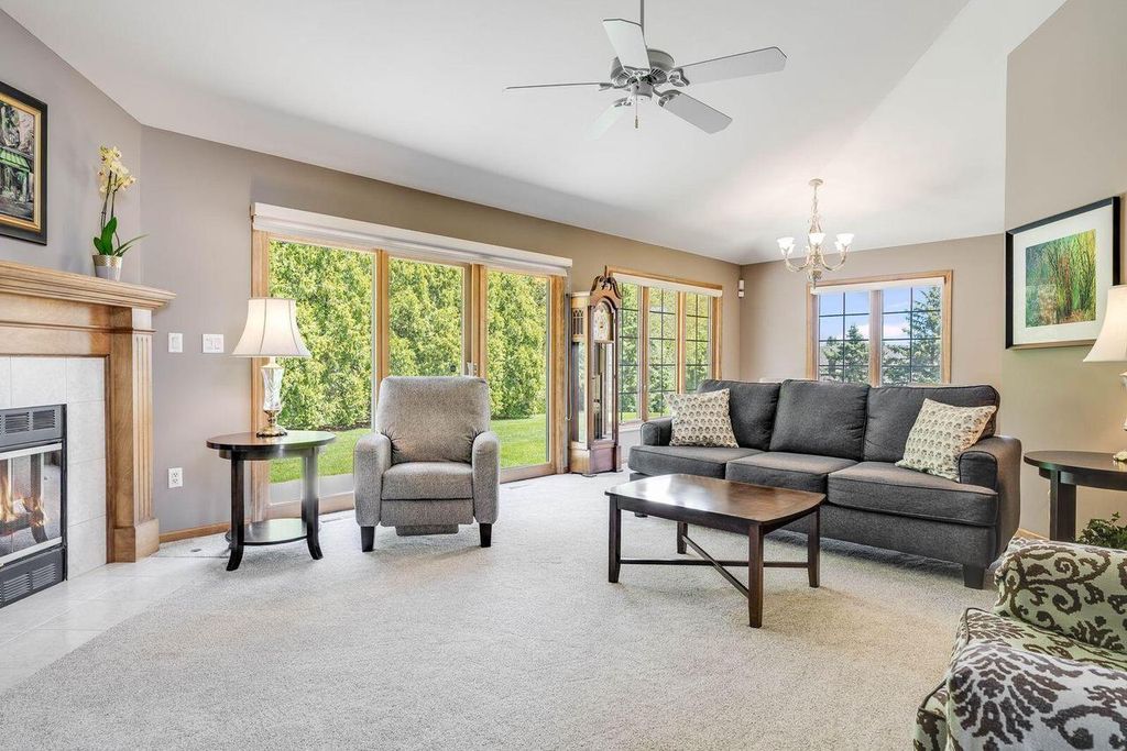 Photo of 19190 Stonehedge DRIVE #B, Brookfield, WI 53045 (MLS # 1962015)