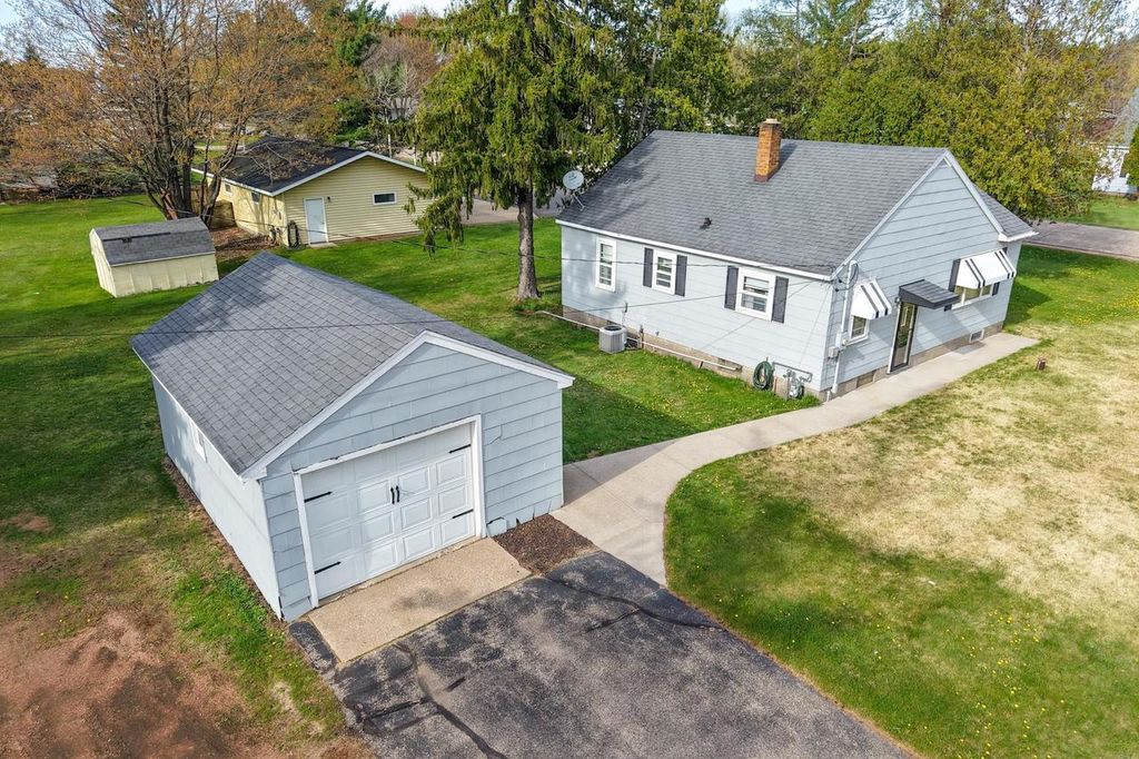 Photo of 4730 10th Street South St, Wisconsin Rapids, WI 54494 (MLS # 22601778)