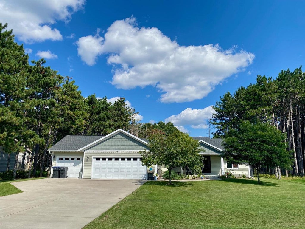 Photo of 2570 Truman AVENUE, Plover, WI 54467 (MLS # 22604316)