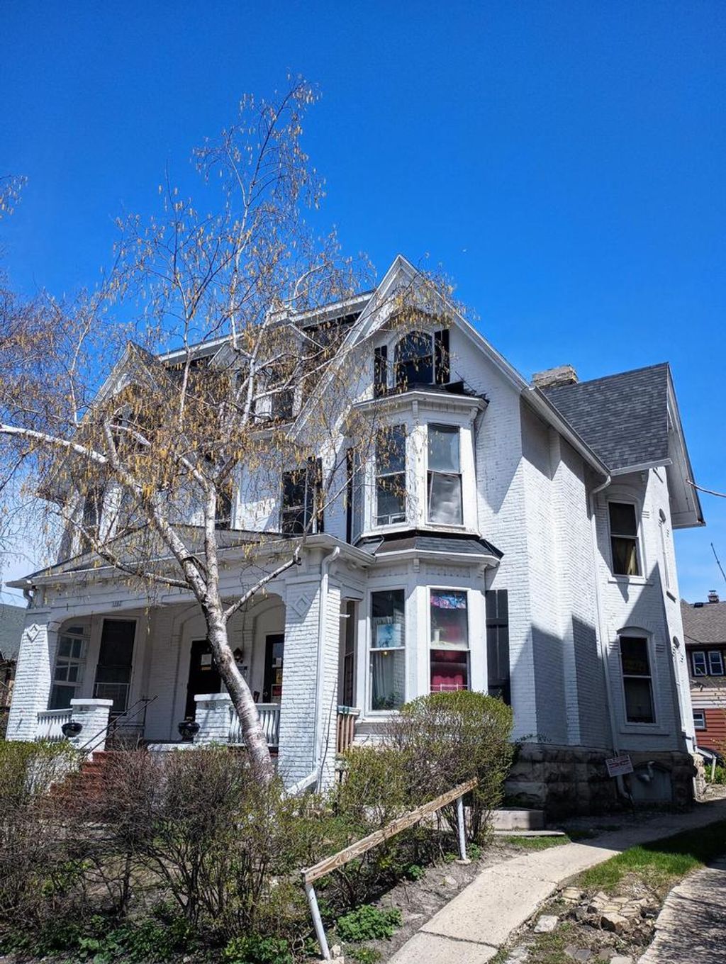 Photo of 1502 E Royall PLACE #1504, Milwaukee, WI 53202 (MLS # 1934859)