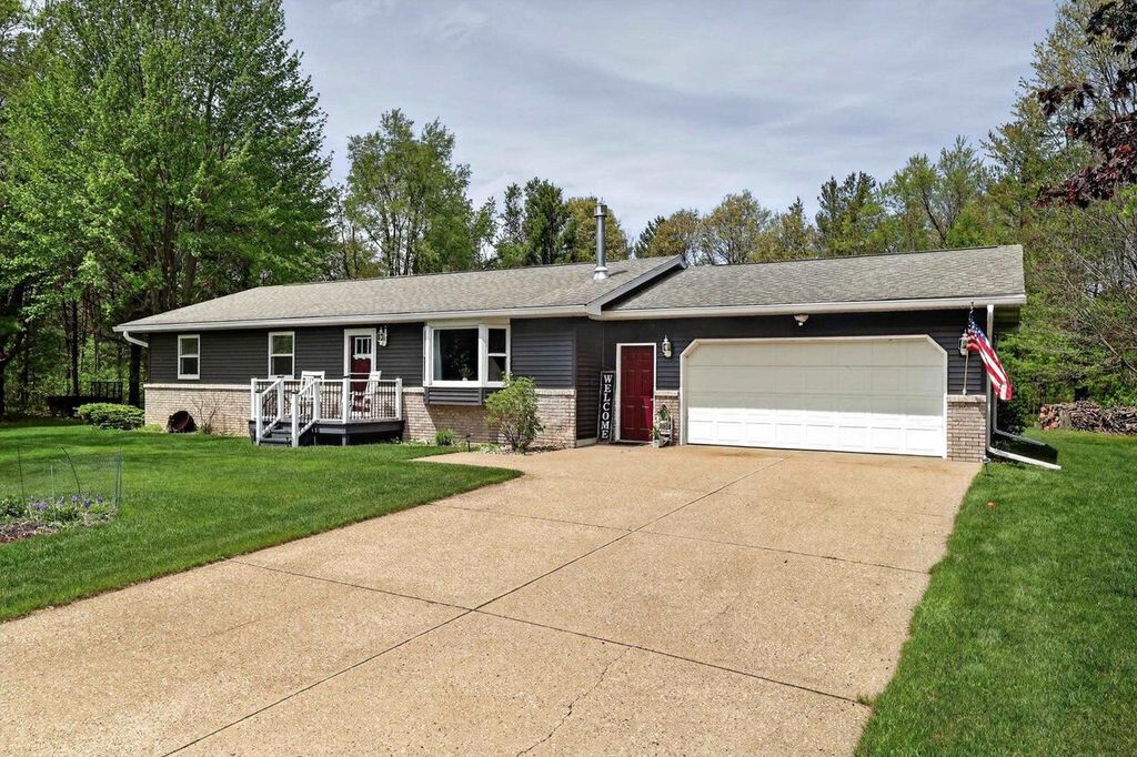 Photo of 9321 Buena Vista ROAD, Wisconsin Rapids, WI 54494 (MLS # 22602233)