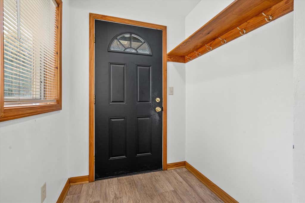 Photo of 2636 W Hayes AVENUE, Milwaukee, WI 53215 (MLS # 1977036)